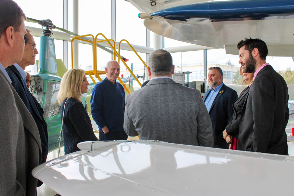 South East Technological University (@setuireland) on Twitter photo SETU's Faculty of Engineering was delighted to welcome senior leaders of <a href="/GeorgiaSouthern/">GeorgiaSouthern</a> who visited Carlow recently. 
They met researchers, postgraduate students and staff of the engCORE research centre and shared collaborative ideas as we move forward in our partnership. SETU's Faculty of Engineering was delighted to welcome senior leaders of <a href="/GeorgiaSouthern/">GeorgiaSouthern</a> who visited Carlow recently. 
They met researchers, postgraduate students and staff of the engCORE research centre and shared collaborative ideas as we move forward in our partnership.