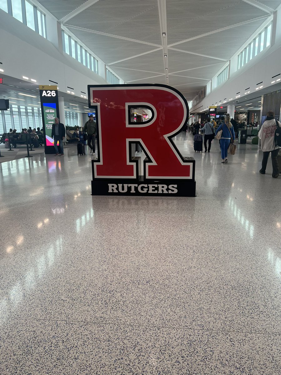 ryanhen__'s tweet photo. Someone should tell EWR who won the Garden State Classic last year https://t.co/PxS0yfnnRs