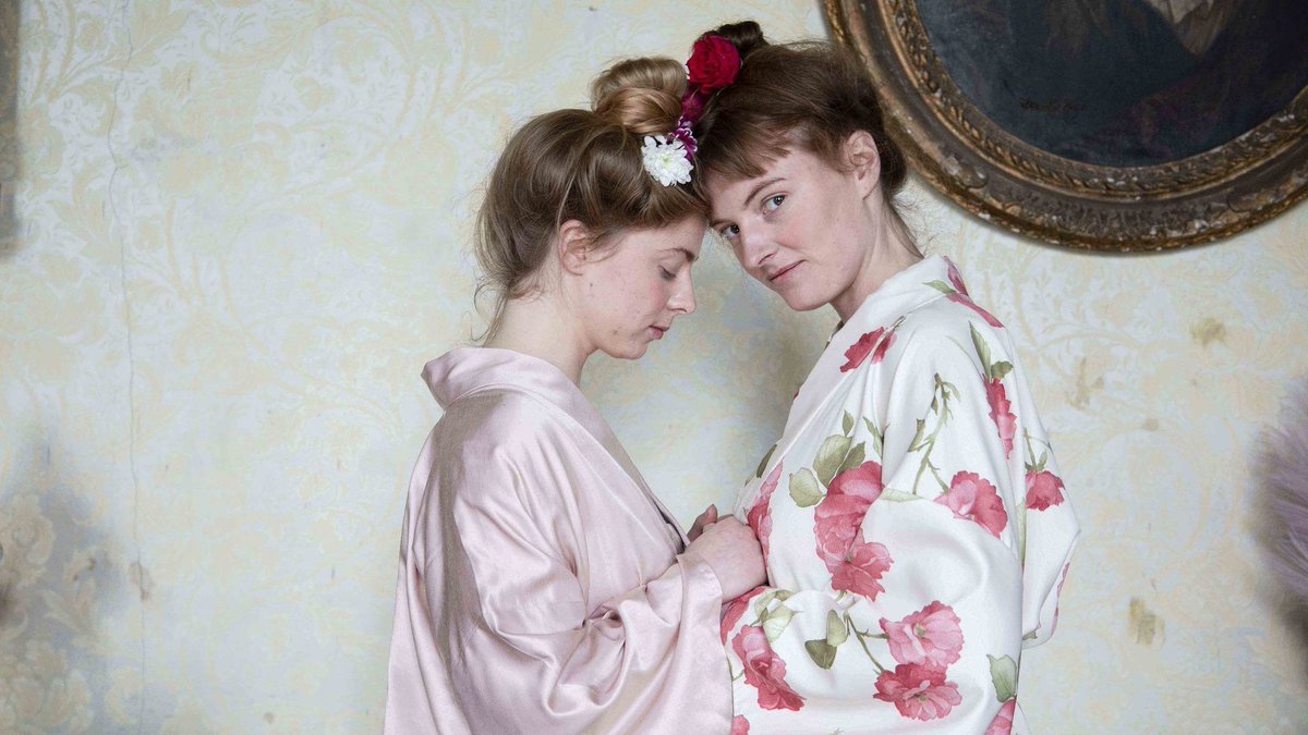 Irish Film Institute (@ifi_dub) on Twitter photo CROÍTHE RADACACHA explores several same sex relationships between radical women of the Irish Revolutionary period.
This screening will be followed by a Q&A with director <a href="/CiHyland/">Ciara Hyland</a> and @MaryMcAuliffe4 (UCD)
📅Wed 25th
⏰18.30
🎟ifi.ie/film/irish-foc… CROÍTHE RADACACHA explores several same sex relationships between radical women of the Irish Revolutionary period.
This screening will be followed by a Q&A with director <a href="/CiHyland/">Ciara Hyland</a> and @MaryMcAuliffe4 (UCD)
📅Wed 25th
⏰18.30
🎟ifi.ie/film/irish-foc…