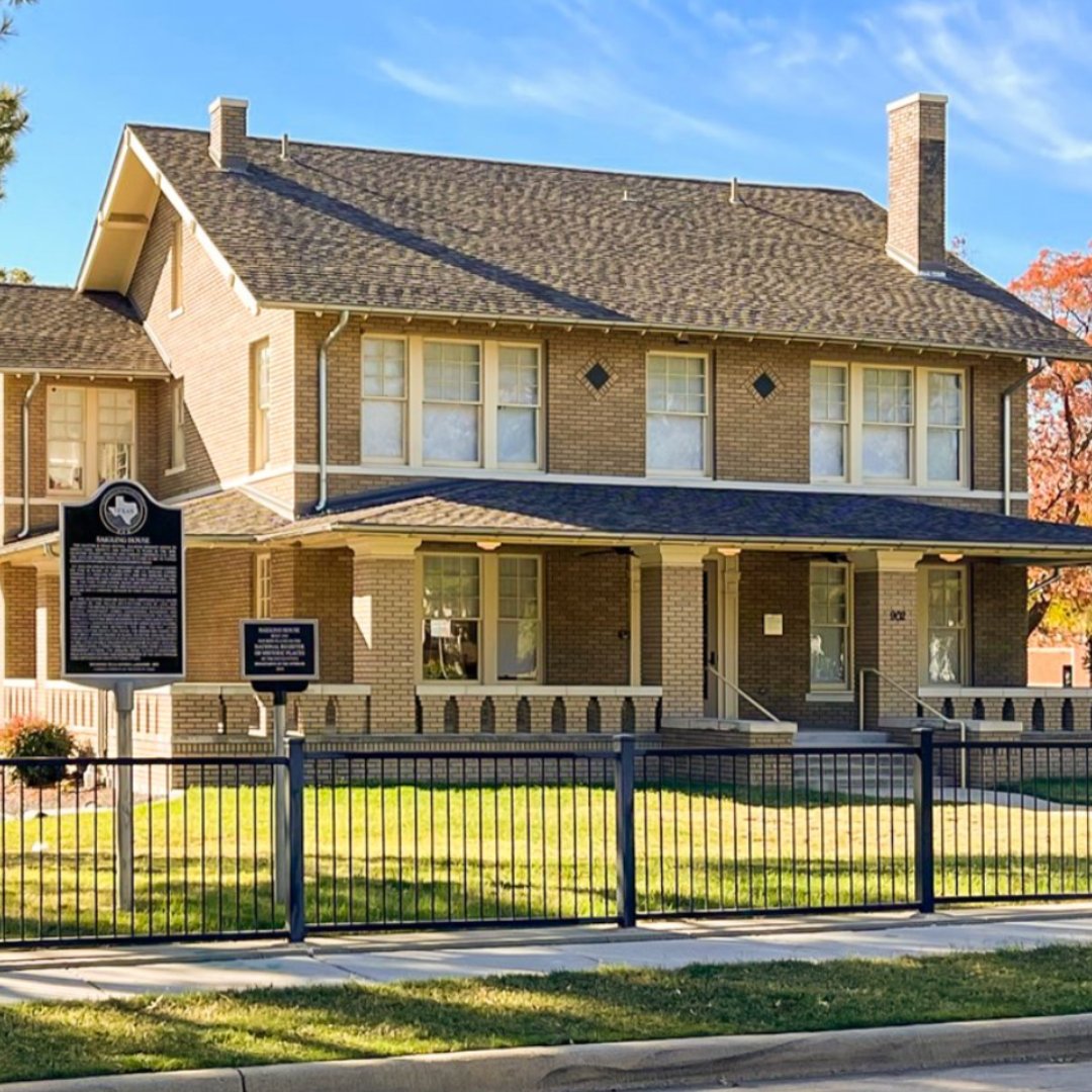 From the Cultural Arts Council of Plano to the heart of Historic Downtown, the ArtCentre has been Plano's unwavering beacon of arts and culture for over four decades. It champions local talent and keeps art accessible for all.

Learn more:
artcentreofplano.org/about