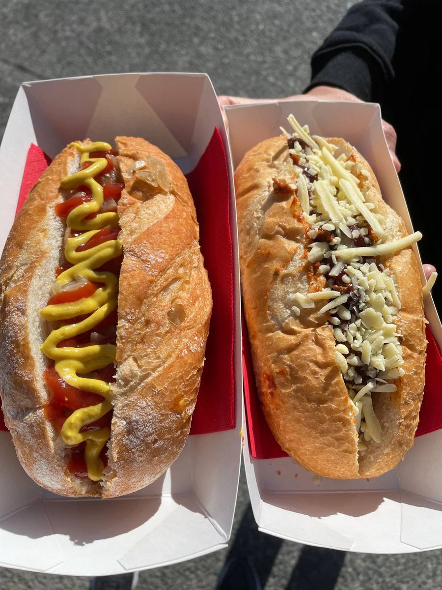 Christy (@tharaphi1191821) on Twitter photo 