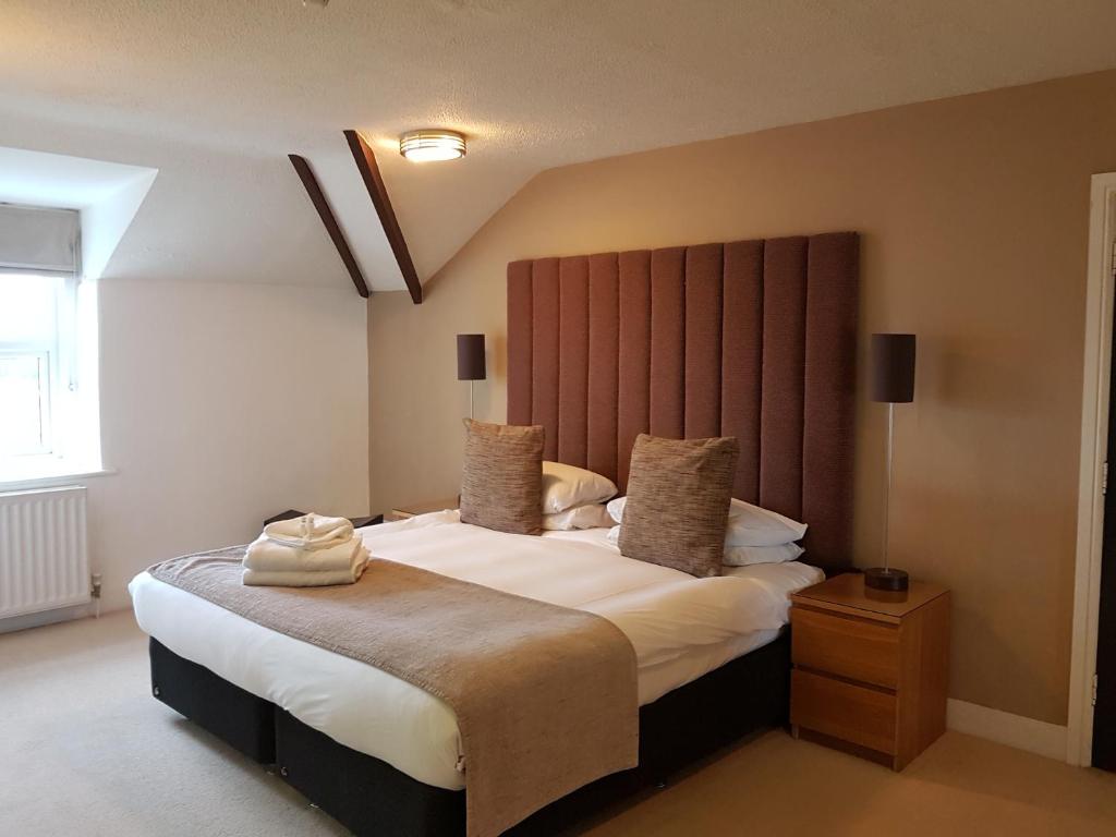 aroundaboutbrit's tweet photo. 🌟 Experience Outstanding Accommodation at The Relish in Folkestone 🌟
Nestled within a Regency period townhouse, The Relish is the perfect destination for a special getaway in the heart of Kent.
https://t.co/0uR7jNts2w
#KentGetaway #LuxuryAccommodation #Relax #EnSuiteRooms #UK https://t.co/vJpkoP2QOF