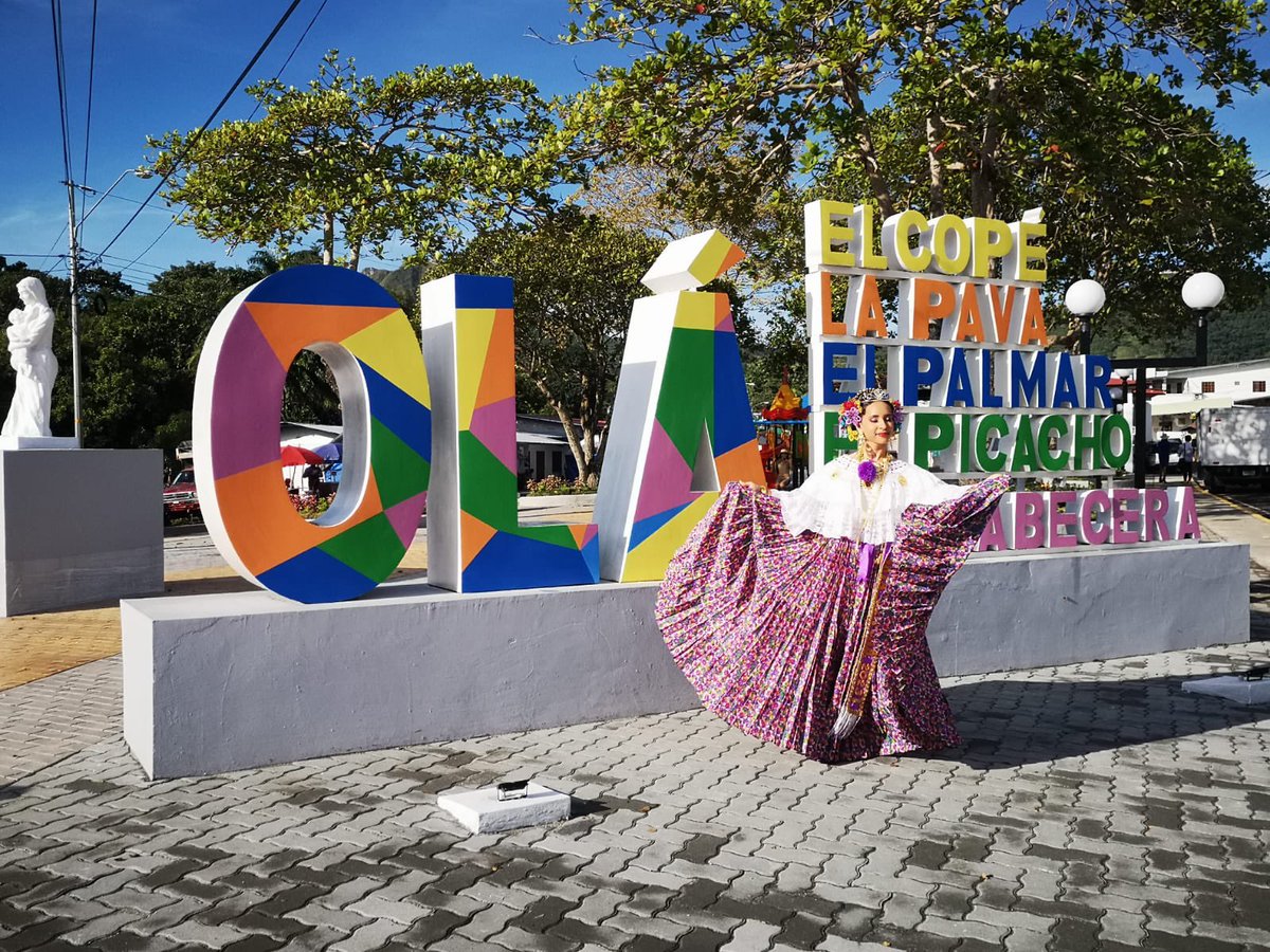 Queridos conciudadanos,

En este año especial, celebramos con gran orgullo y emoción el aniversario número 467 de la fundación de nuestro querido Distrito de Olá. Es un momento para reflexionar sobre nuestra historia, valorar nuestro presente y vislumbrar un futuro prometedor.