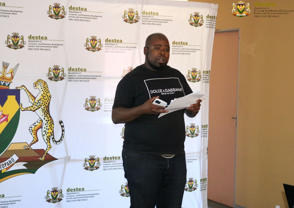 FSDESTEA's tweet image. A total of 13 innovative ideas from different sectors were presented to a panel of 5 industry judges.
#DESTEA # #SMMESupport #YouthBusinessPitching