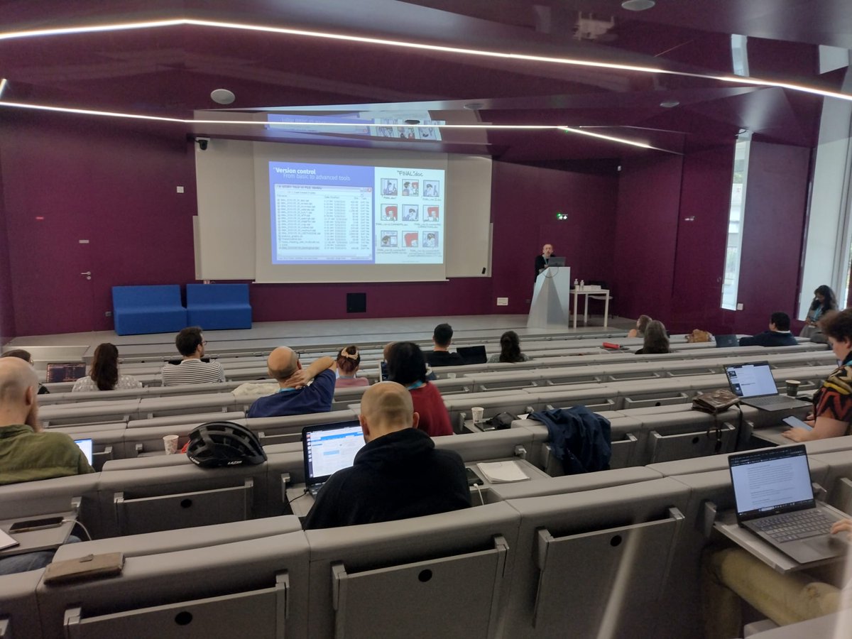 BordeauxTea's tweet image. Today, we had a great talk by @NPRougier on code #reproducibility and #versioncontrol! In the afternoon, he is giving a hands-on session to the participants on setting up #git repositories!