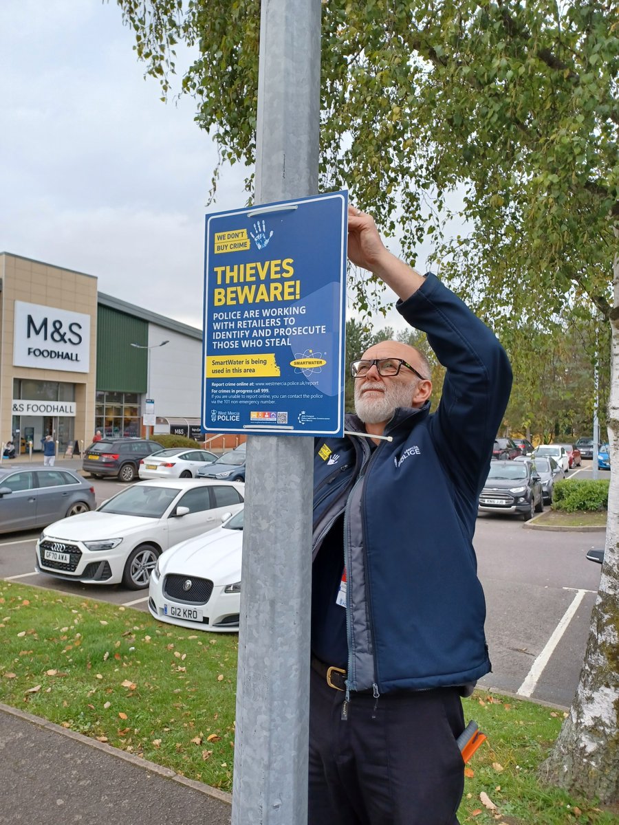 We have been at Meole Brace Retail Park, Shrewsbury today with the @WMPBusinessMatt team, issuing Smartwater Kits and signage to stores as part of #SaferBusinessWeek helping to prevent acquisitive crime @WMerciaPolice @JohnPaulCampion @DeterTech_UK @ShropCops