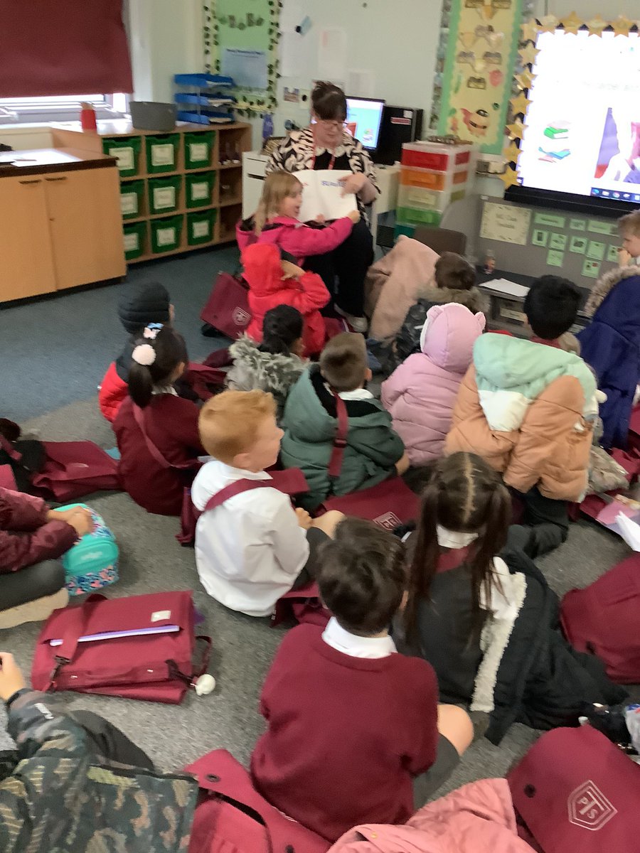 TyntesfieldMC's tweet image. Our first Mystery Reader of Year 1! 📚 A huge hit with The Book With No Pictures! @tyntesfield