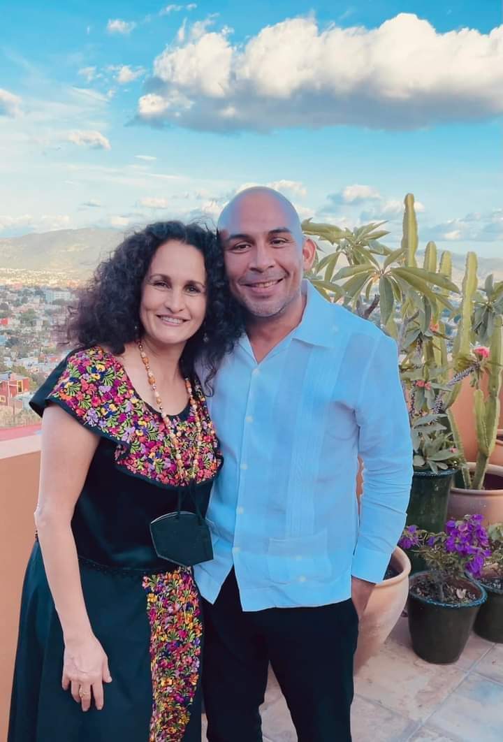 🗳 #Oaxaca #Tehuantepec Nancy Escobar y Armando Rueda lideran las preferencias en <a href="/PartidoMorenaMx/">Morena</a> para ser la/el candidat@ a la Presidencia Municipal.

#Oaxaca #Tehuantepec #SalinaCruz #Tuxtepec #Huatulco