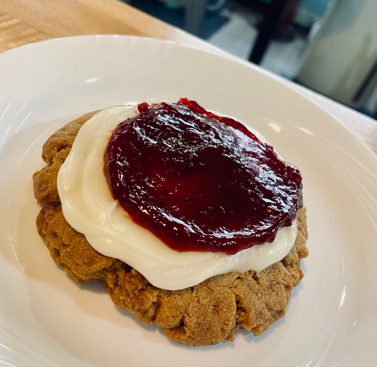 AwuCafe's tweet photo. Today’s bakery special features raspberry cheesecake cookies! They are a chewy graham cracker cookie topped with our signature cream cheese frosting and raspberry topping. Also in the case today we have cinnamon rolls, blackberry scones, and pumpkin scones. https://t.co/Oz80mXJZcF