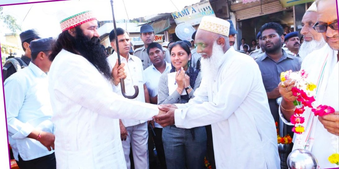 TheBlossom_Gal's tweet photo. Papa @Gurmeetramrahim At this moment, i don't understand the why part but what I know is, I trust your plans, I trust you, I trust your blessings , I trust that whatever I deal with, is your gift to me&amp; I m super grateful for everything I experienced in my life.
I love you✨🧿❤️ https://t.co/v7mS3bwLXh