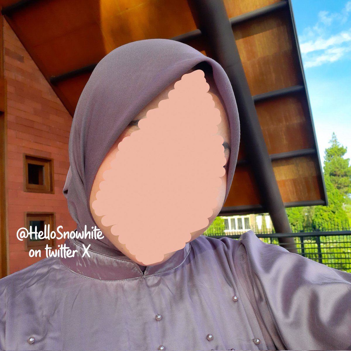hellosnowhitee's tweet photo. Paris Jadul murce dan Paris Premium cocok buat kondangan. Review disini👇
https://t.co/Frg9ESYcKY https://t.co/V3ZE2ay8Fc