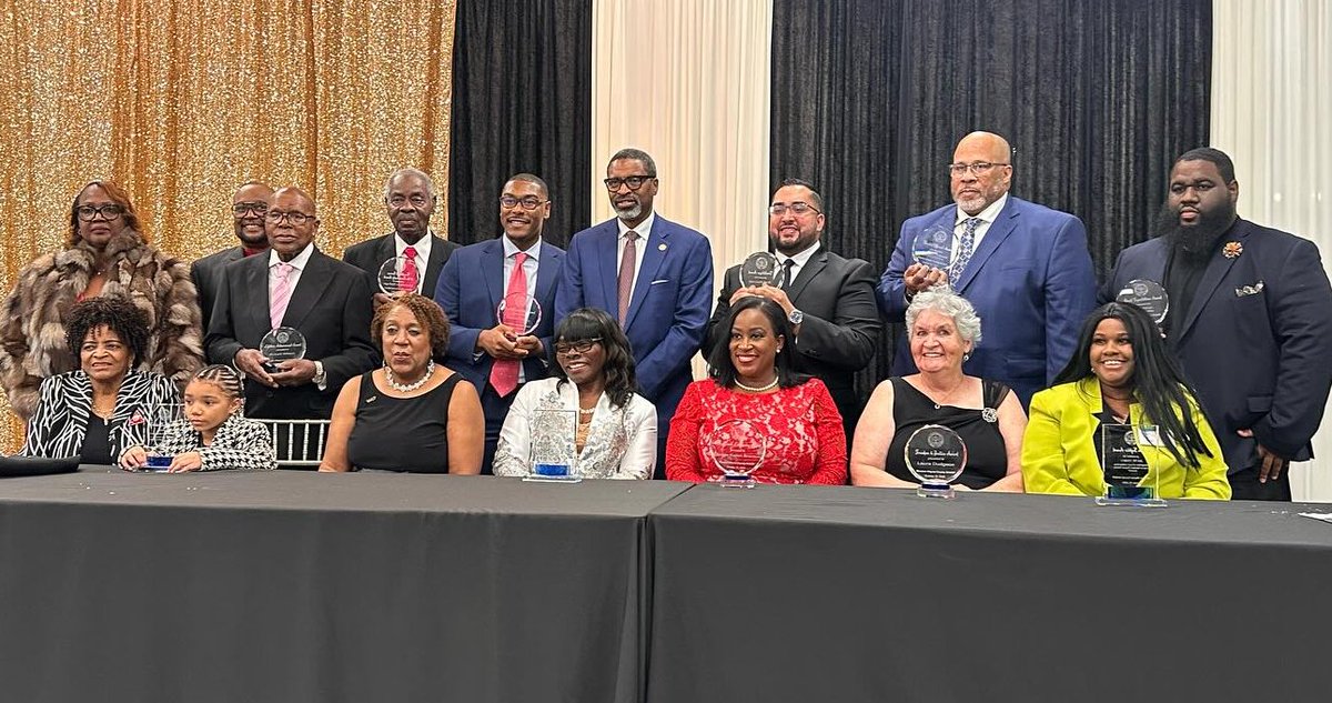 JeanOverman's tweet image. Congratulations to Dearborn Rotarians, Saif Alsenad, Laura Dudgeon, and Velma Jean Overman who were honored at the Western Wayne NAACP’s 26th Freedom Fund dinner!