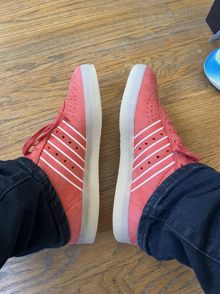 Not the biggest sneakerhead but scooping these adidas oyster 350s new for $40 at Rag-O-Rama is making my day!