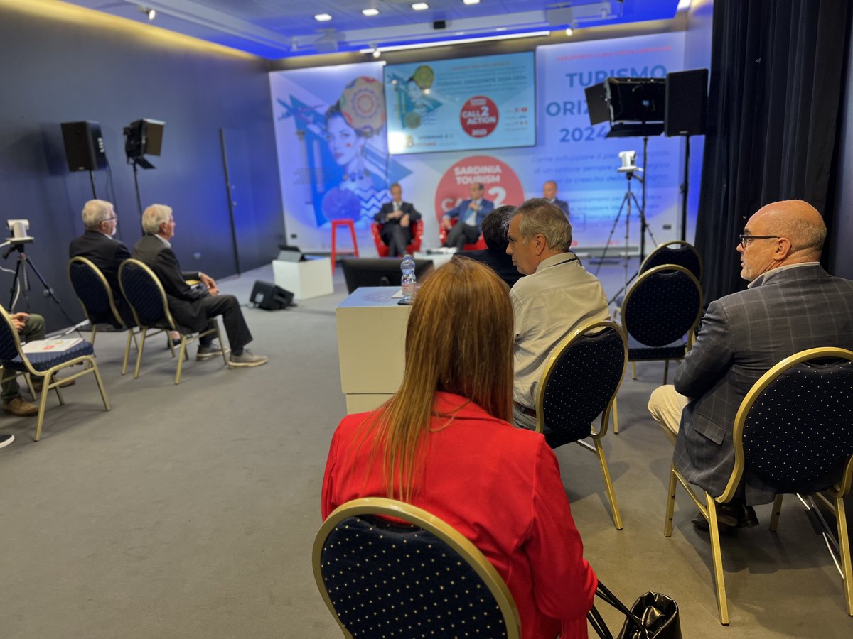 In diretta il secondo webinar di <a href="/SardiniaTC2A/">SardiniaTourismC2A</a>
Segui la diretta 
🔗youtube.com/watch?v=8SHq_u…
 #SardiniaTourismc2a