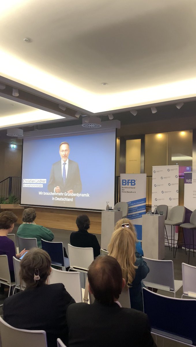 Friedrich-Naumann-Stiftung für die Freiheit (@fnfreiheit) on Twitter photo Schirmherr der #GründerinnenKonferenz <a href="/c_lindner/">Christian Lindner</a>: „Wir brauchen konkrete Impulse für die #Wachstumsfinanzierung. Mit dem #Wachstumschancengesetz & dem #Zukunftsfinanzierungsgesetz gibt es zwei Bausteine, wie wir das Ökosystem für #Gründungen in 🇩🇪 verbessern können.“ Schirmherr der #GründerinnenKonferenz <a href="/c_lindner/">Christian Lindner</a>: „Wir brauchen konkrete Impulse für die #Wachstumsfinanzierung. Mit dem #Wachstumschancengesetz & dem #Zukunftsfinanzierungsgesetz gibt es zwei Bausteine, wie wir das Ökosystem für #Gründungen in 🇩🇪 verbessern können.“