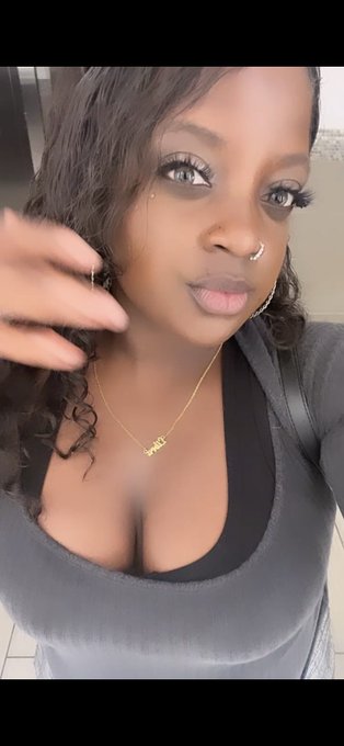 Happy birthday to my fine asss 🎂♎️ #LibraGang  https://t.co/iqIfqbtkuH https://t.co/9OIIETLJoS<a href="/tag/libragang"class="tags">#LibraGang</a>