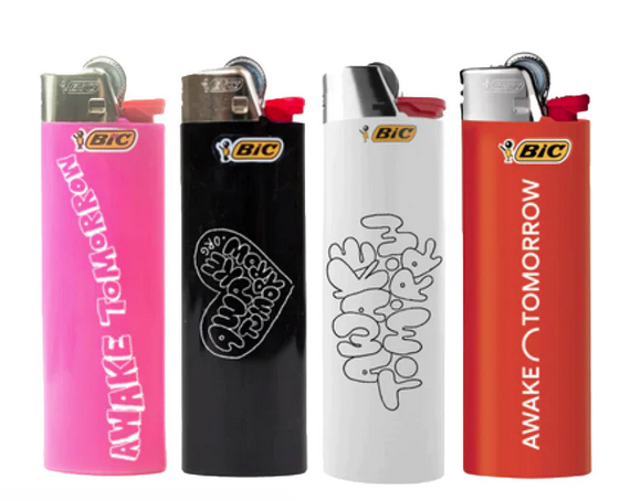 AwakeTomorrow's tweet photo. Need a light? Our lighters are available in 4-packs or singles. We love these because they're a super affordable way to support our mission and great for striking up a conversation the next time your friends ask for a light. Shop at https://t.co/p7hz5rM4op
#fentanylcrisis https://t.co/wXtZF7rglb