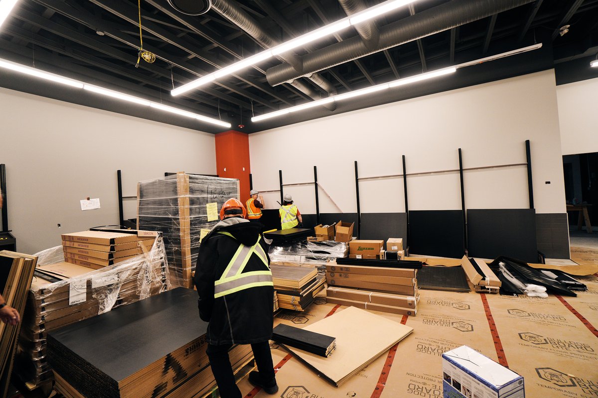 HumboldtCoop's tweet photo. 📣UPDATE - Things are moving along and on schedule
A sneak peek as we started to set up shelving in the SOON to open Humboldt Co-op Liquor Store!
#humboldt #comingsoon #liquorstore #wearelocal #wearecoop https://t.co/bBLR6oQ7D1