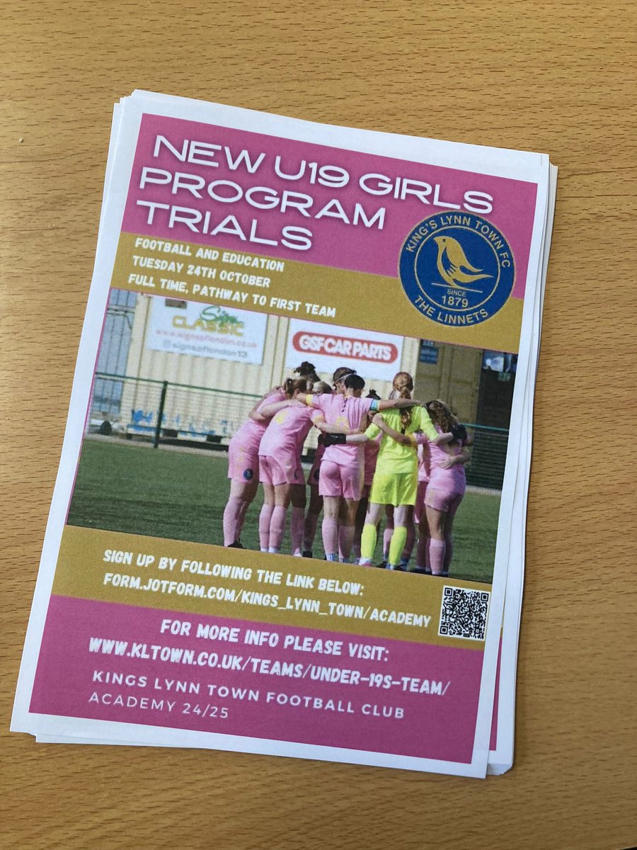 kesacademy's tweet photo. Are you female?
Play football outside of school?
Interested in joining our ever growing football partnership with @officialKLtown
Join us in our upcoming trials at Lynnsport with
@kltownacademy
#thisgirlcan https://t.co/W9B4x2CQUi
