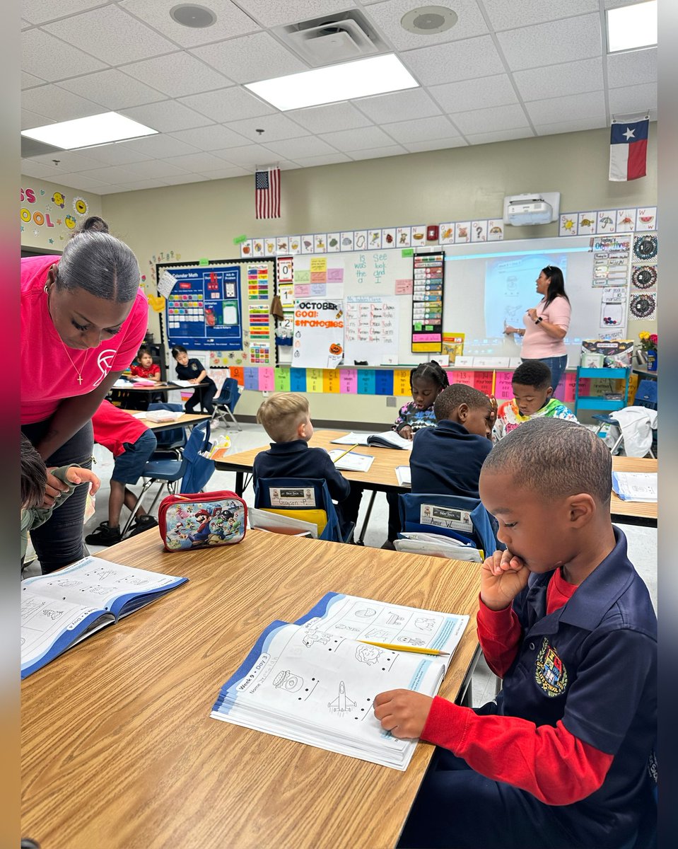 AshleeSmileyMEd's tweet photo. 📢 Shoutout to Ms. Tisdale in kinder, who has truly unlocked the magic of phonics! With dedication and love, she's setting them up for a lifetime of success. Seeing those tiny faces focused on letters and sounds was an absolute delight. 🥰 #lifeleader #lachat @PrincipalAnita https://t.co/eueXCcn7J2