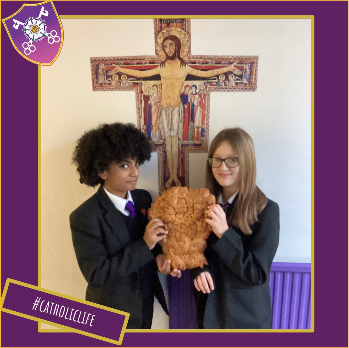 StPetersCC's tweet image. Riley T and Lacey W have made a bread wheat sheaf in cooking club. Symbolically the wheat sheaf represents plenty, a good harvest, fertility and resurrection, as the cycle of seasons has once more given grain for bread. #onefaith #foodislife #harvest