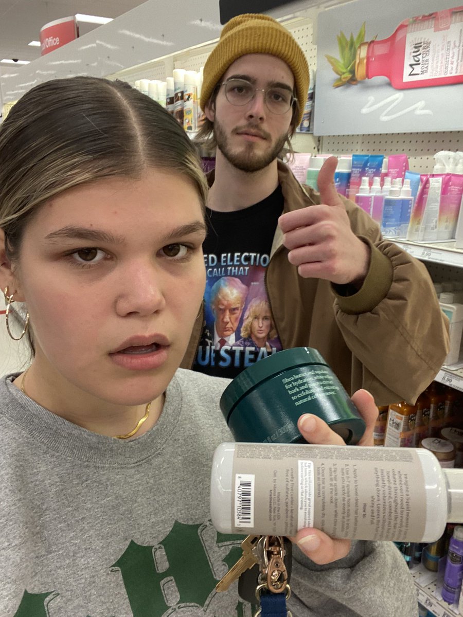 notkarynn's tweet photo. https://t.co/2wubcOKuxF