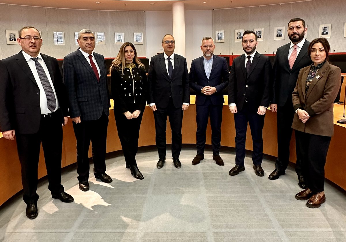 MiRo_SPD's tweet photo. We stand with Armenia! Stop Azerbaijani and Russian aggression against Armenian democracy. The EU must act now. Thanks to Armenian colleagues for inspiring conversation about peace, reconciliation and stability in South Caucasus. 🇦🇲🇪🇺🇩🇪 https://t.co/miU71v3ky7