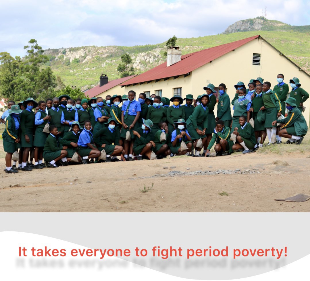 The whole community must be involved in putting measures to reduce period poverty! Girls should be able to receive education and pursue their dreams without #menstruation being a barrier! . . #endperiodpoverty #EducationForAll #Zimbabwe