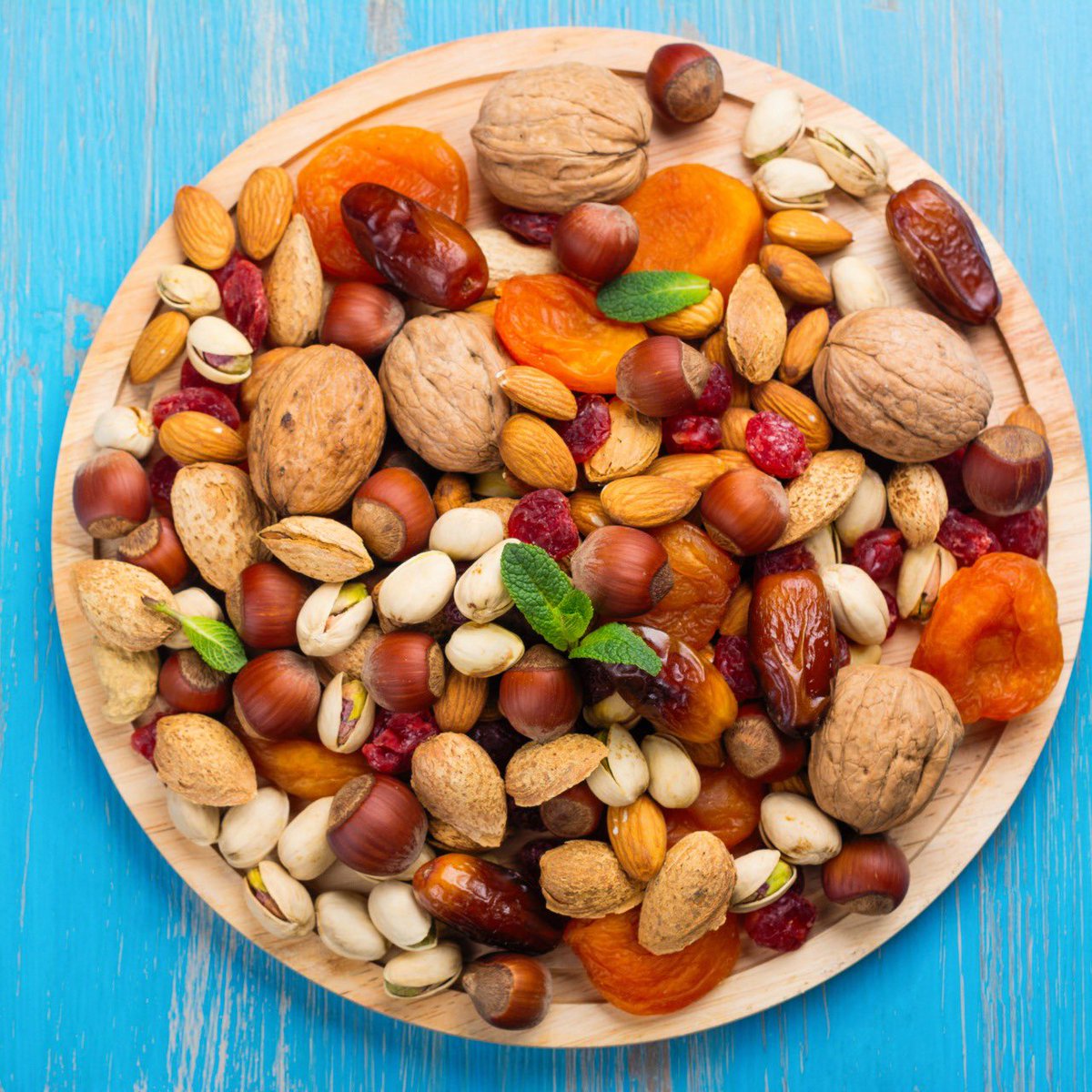 thesoulfulpage's tweet photo. Unlock the magic of Navratri fasting with dried fruits—keeping blood sugar in check while indulging in health.

https://t.co/MzHUIOnPr3

 #NavratriNutrition #DriedFruits #BloodSugarControl #HealthSecrets #NutritionTips #HealthyFasting #BalancedDiet #FoodForThought #SoulfulPage https://t.co/j5lI5YD6mt