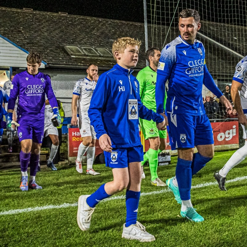 HaverfordwestFC's tweet photo. Fresh from his heroic display last night, Haverfordwest County AFC are delighted to announce that club captain, Ricky Watts has agreed a one-year extension to his current deal - which takes him through to the end of the 2024-25 season! ✅💙