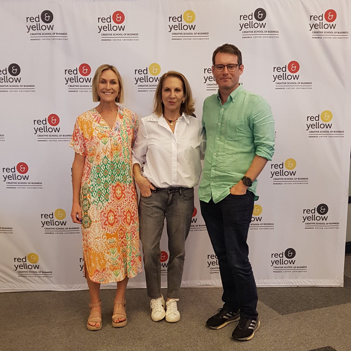 Red & Yellow School tweet media