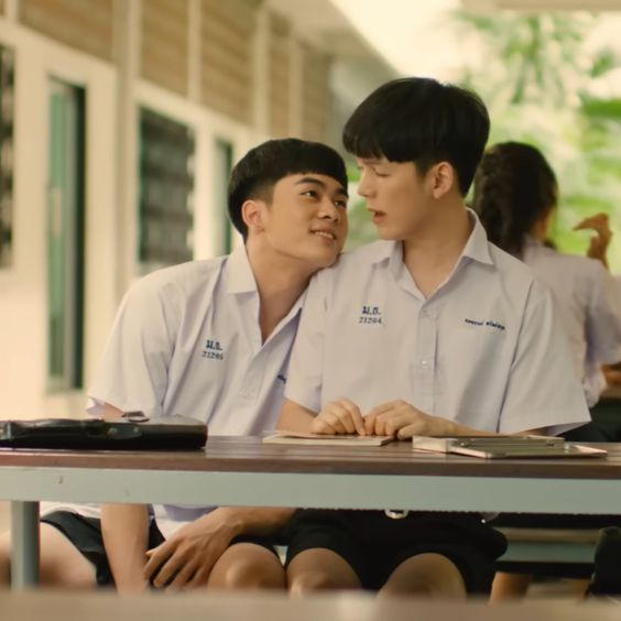 santappnaravit's tweet photo. always my comfort couple ๐ฅบโก #cakeeiw #myonly12pc https://t.co/ixICAby5uh
