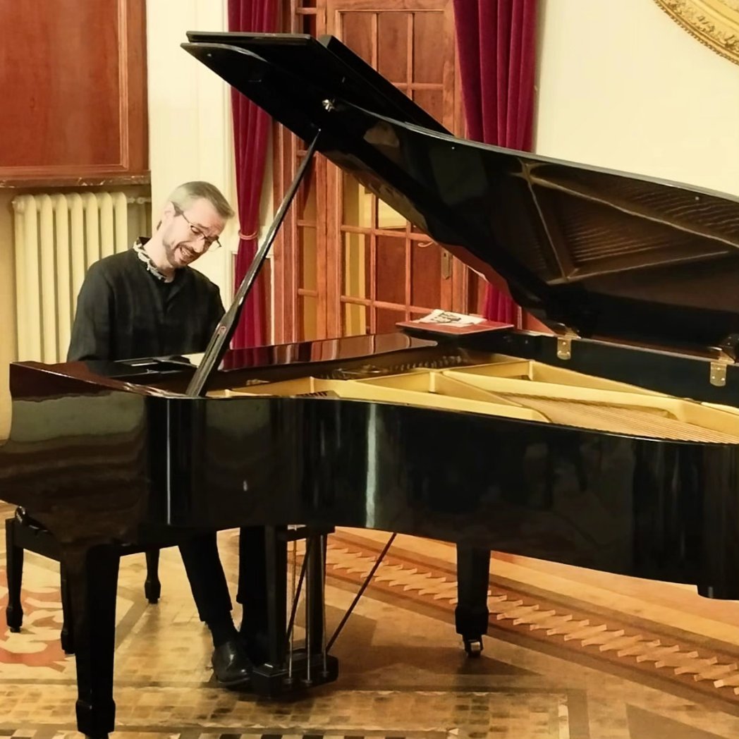 AConcertsReus's tweet photo. 🎹 Magnífic el concert de piano que ens ha ofert avui @fernandosaintm https://t.co/v3tj4OjJlV