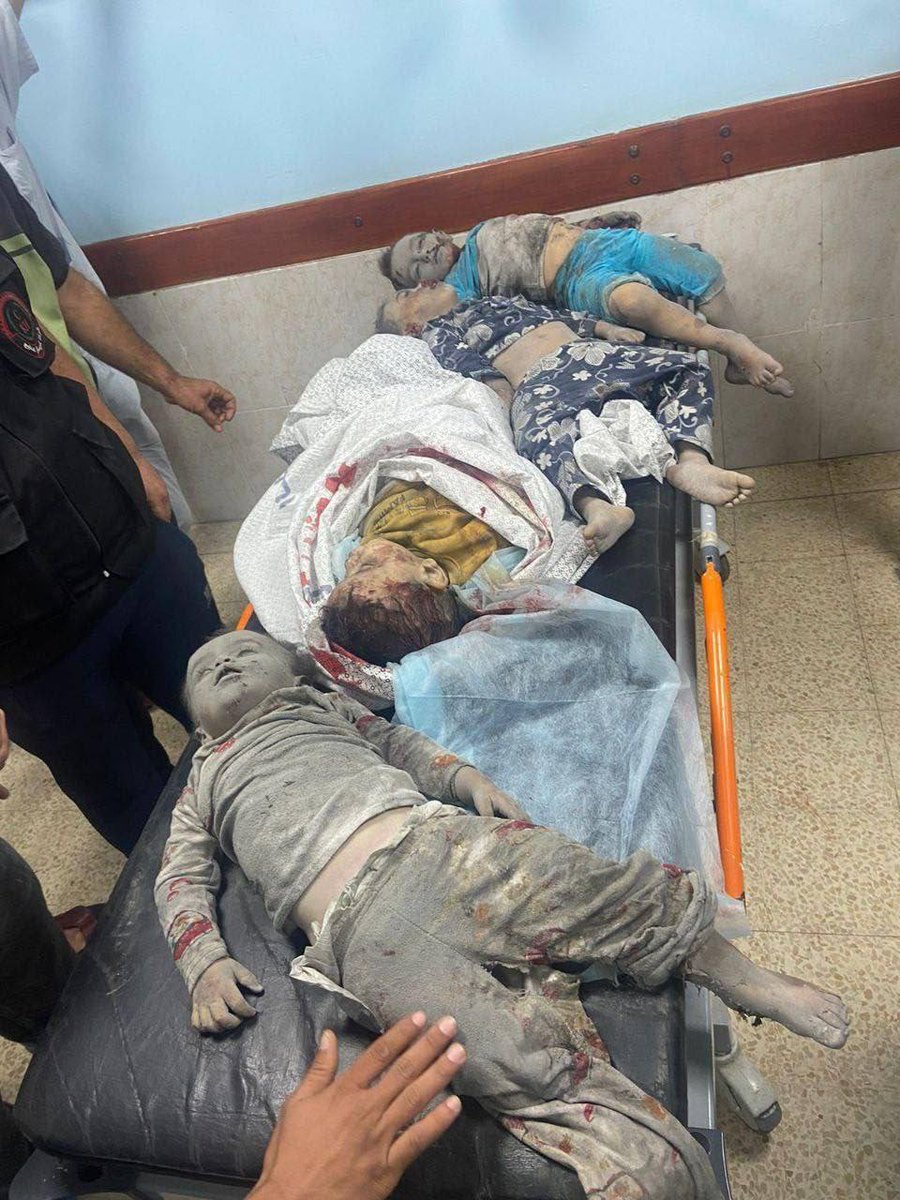 syedAlzaidi's tweet photo. #BreakingNews : Israeli occupation aircraft bombed a house over the heads of its residents in Khan Yunis, south of Gaza, resulting in 9 martyrs and 11 injuries so far, all of them children and women.😭😭😭
#PalestinianGenocide #IsraeliNewNazism #IsaraelTerrorist #Gaza https://t.co/rnxZcQ8f9n