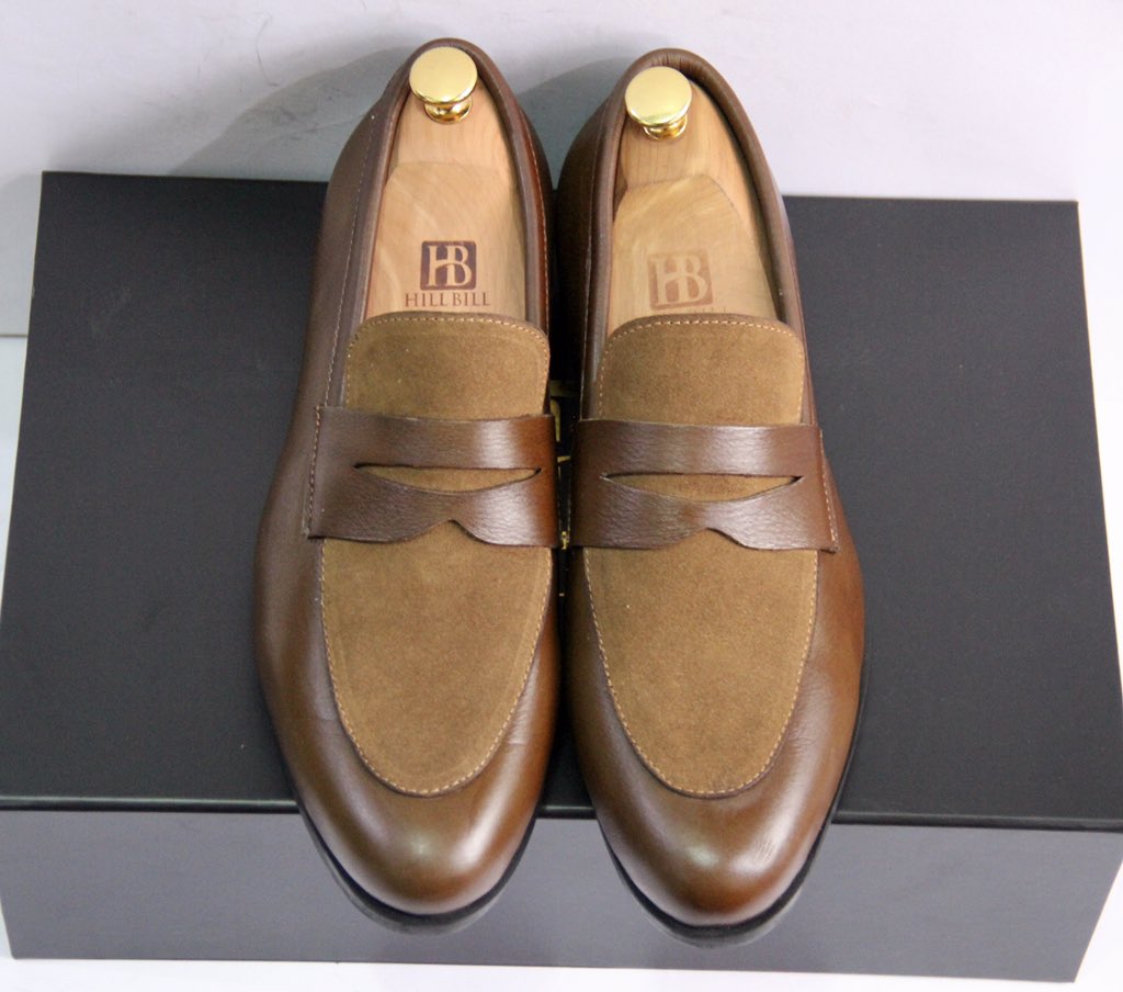 #New HB Mahama <a href="/JDMahama/">John Dramani Mahama</a> Loafers
Call 0243492703 to order
Visit our shop Madina Ashaley Botwe off the Lakes Estate road.

#Shoes #men #menswear #fashion #hillbill