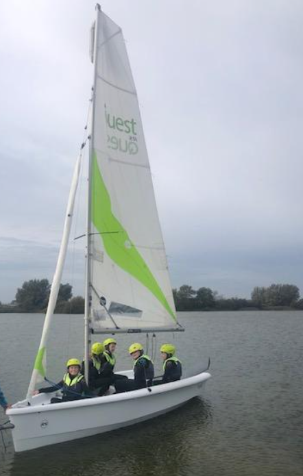 St_Nicholas_CEP's tweet photo. Our Y6 pupils enjoying their sailing on the lakes today.
#AdventurousLearning
#NewRomney๐ด๐ต
#Aquila https://t.co/EbHslD4umH