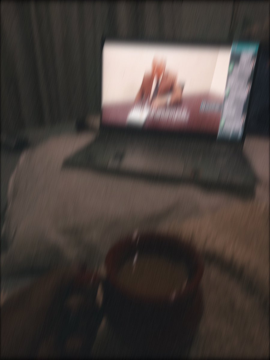 ChelseaAli6552's tweet photo. perfect weather this evening for some Netflix and chill 🫶🏼

about to start “Marriage Story”…. any thoughts? 

@CTSCollegeTT #CTSCollegeTT #MarriageStory https://t.co/MYKkAgQl4n