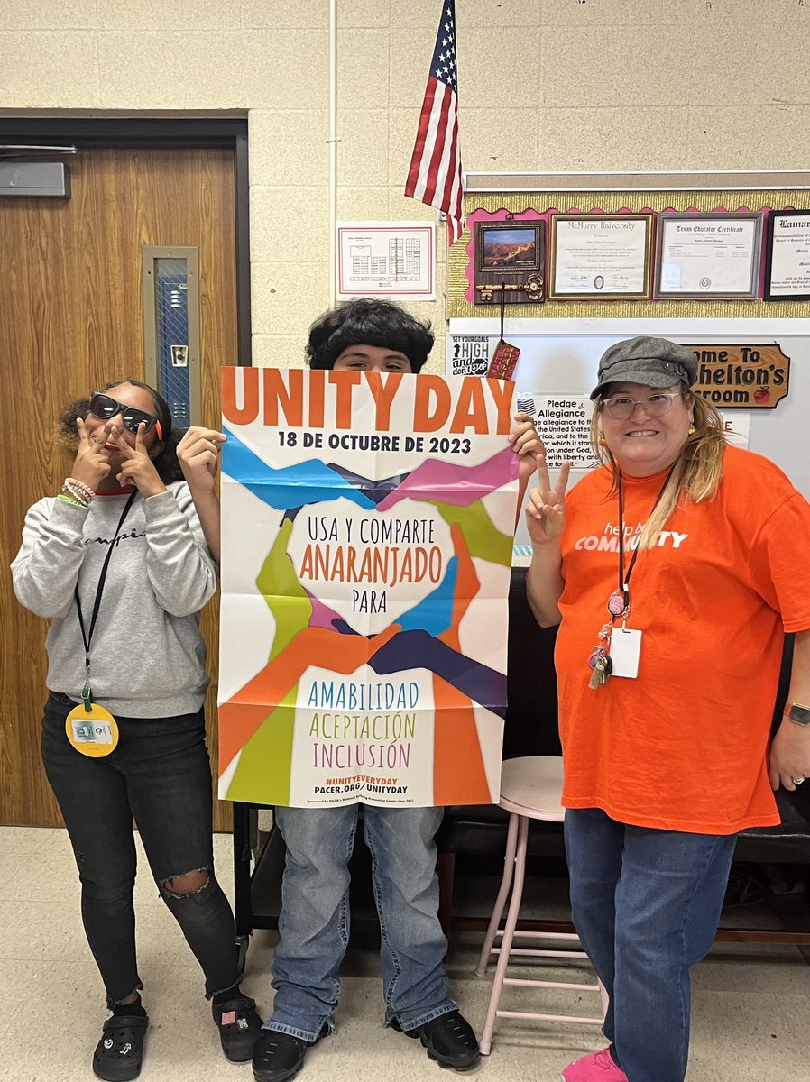 md_shelton's tweet photo. Our advisory class discussed community building through kindness, acceptance, and inclusion. @AldineMS_AISD @CounselAMS @SPeralta_AMS #UnityEveryday #AMSColts https://t.co/BEsoLsm47M