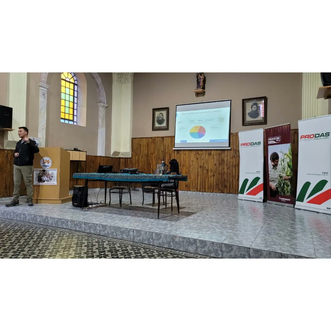 Les compartimos imágenes de la jornada de capacitación junto al Instituto Agrotécnico Salesiano (IAS):

👉El nuevo rol de la Agricultura en el contexto del cambio climático: 
✅Huella de Carbono
✅Utrisha

📍Colonia Vignaud, Córdoba.

Gracias por el espacio! 
<a href="/CortevaARG/">Corteva Argentina</a>