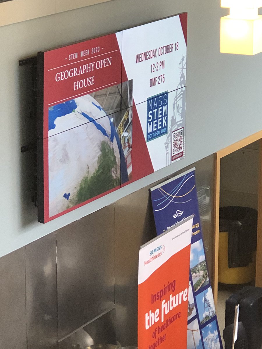 CONNECTSEMASS's tweet image. BSU continued its #stemweek2023 celebration today with its annual career fair! Thanks to the 30 STEM employers for joining our students!