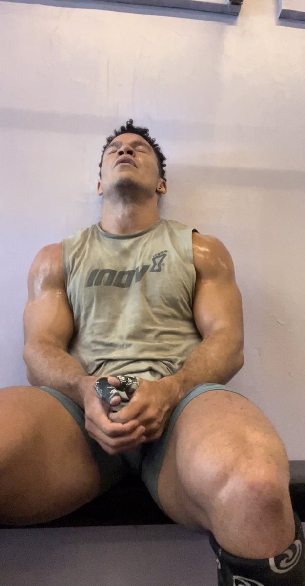 mariorsc_'s tweet photo. After a workout.. 🥵 https://t.co/Z6MABiqd7X