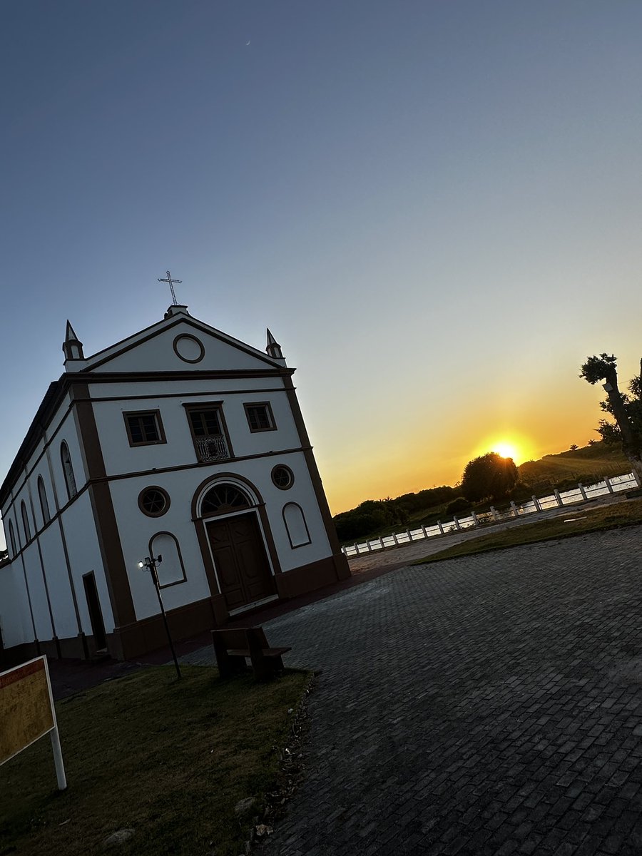 diadeDefensora's tweet photo. Qualquer audiência balança com o emocional de qualquer um que participe, mas atuar no PLENÁRIO DO JÚRI é demais, por isso no dia anterior saio pela cidade para aprecia-la e energizar.. a cidade de Belmonte/BA me dando a beleza e energia boa que necessito! https://t.co/R9SQ3eW75L