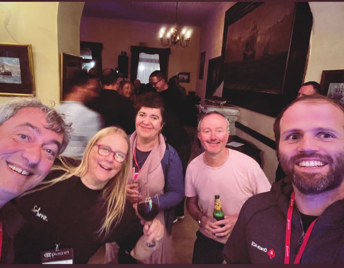 Party time at the <a href="/Hroug_Croatia/">HrOUG Hrvatska udruga Oracle korisnika</a> #HrOUG2023 conference