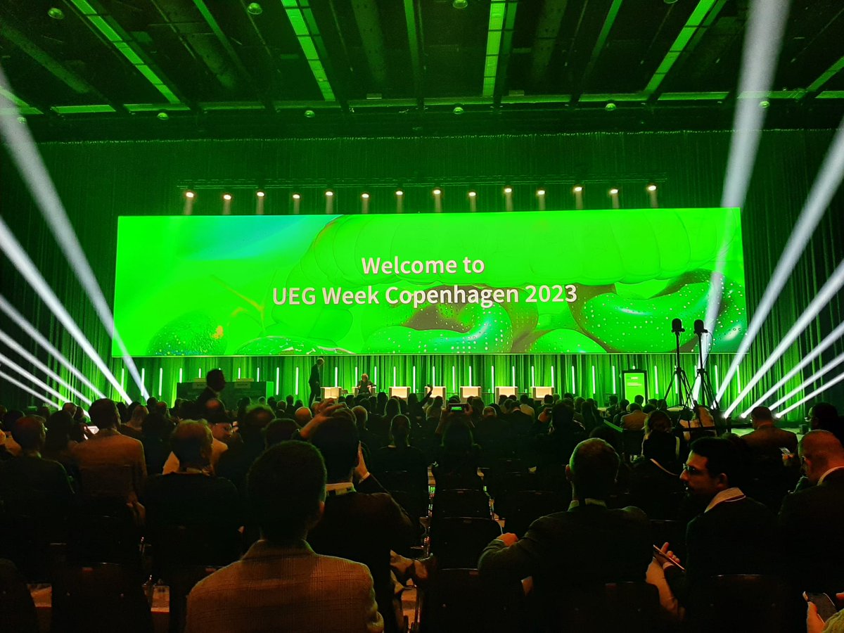 My first international congress!! A special thank to my Professor <a href="/gianluca1aniro/">Gianluca Ianiro</a> and to all the members of the engraftment crew <a href="/RozeraTommaso/">Tommaso Rozera</a> <a href="/Will_fusco/">William Fusco</a>  <a href="/elenalener/">Elelener</a> <a href="/GiuliaCatassi/">Giulia</a> <a href="/deborarondine03/">Debora Rondinella</a> <a href="/sevandrea96/">Andrea Severino</a> <a href="/Mary_Ingrosso01/">Maria Rosa Ingrosso</a> 
Follow the Siren #microbiomeclinicians