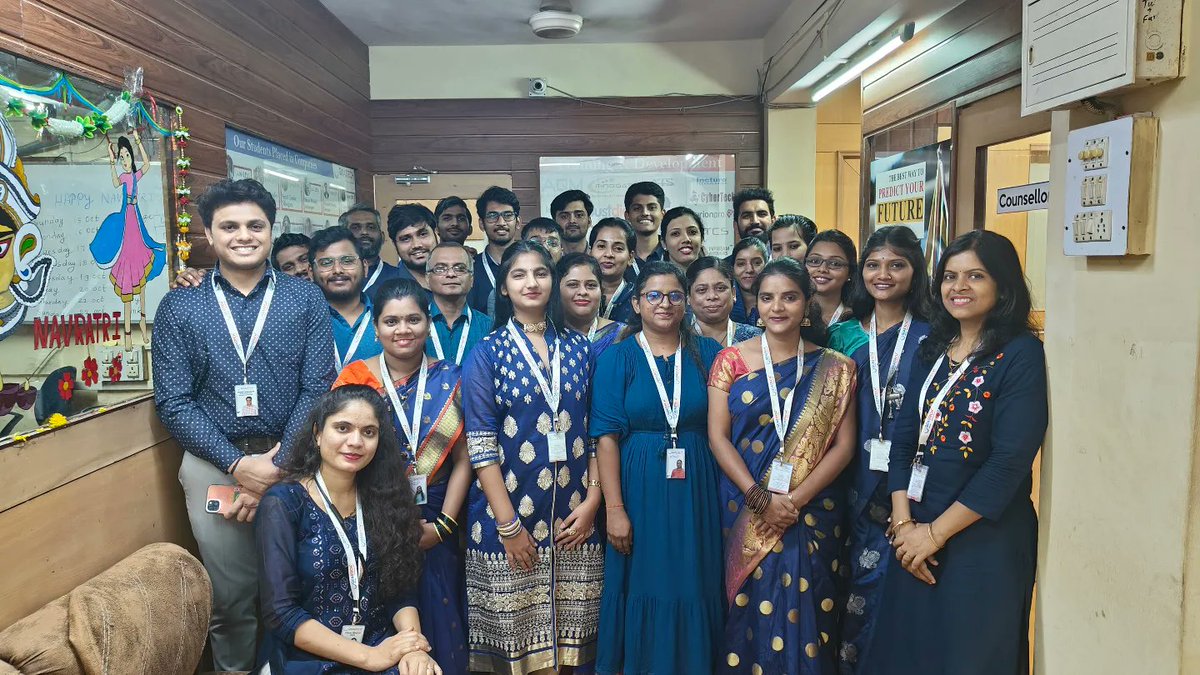 quastechinfo's tweet image. "Embracing the vibrant hues of Navratri on Day 4, channeling the energy of Devi Kushmanda in shades of blue. 🌌💙
.
.
#Quastech #QUASTECHUtsav #NavratriJoy #NavratriVibes #DeviKushmanda"