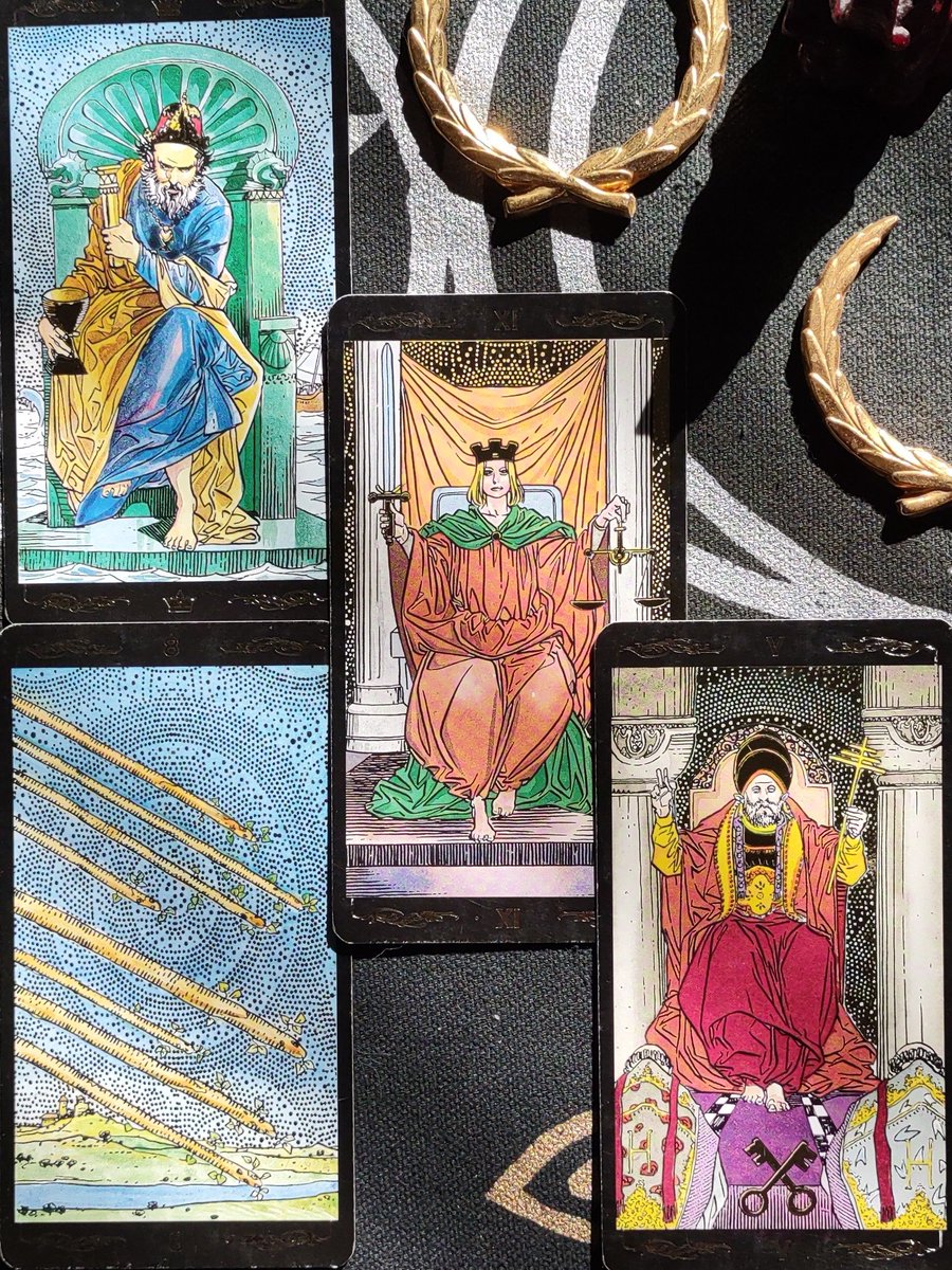 #GuidingLight in the #DailyTarot
#MoralWellBeing things are moving quickly &  glad I'm here to be called upon #Tarot2Day #Blessings 
My #QueenofPentacles has both parents 95/90 What took a #Lifetime 
is moving #Swiftly 
#SpiritualKnowledge #Conclusion 
#4CardDraw #October18th