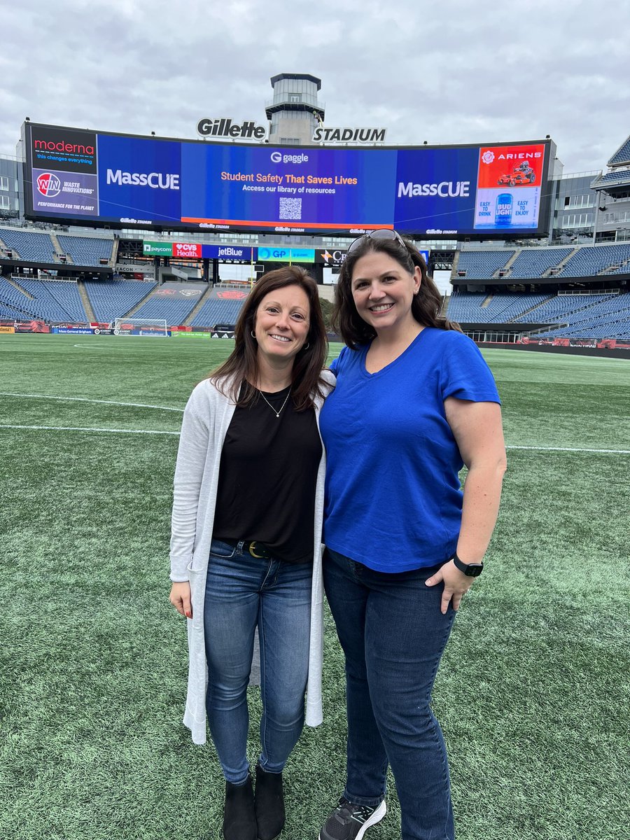 Cleveland_NPS's tweet photo. Great day of learning at #MassCUE @NorwoodSchools @skduff82 https://t.co/YtR2UQQxYv