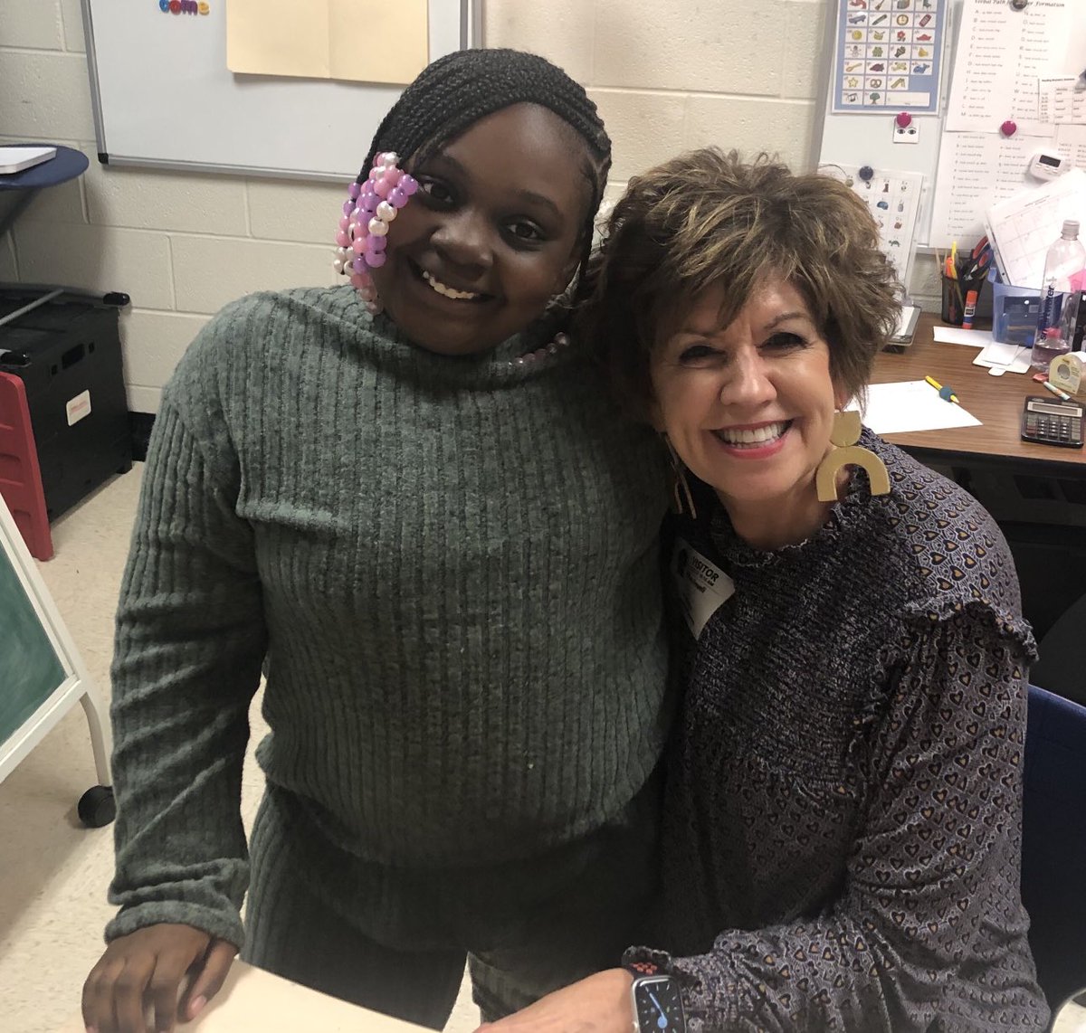 Hanging out at ⁦<a href="/ebenezer_avenue/">ebenezer_avenue</a>⁩ with this Eagle was the best part of my day! ⁦<a href="/leea2006/">Sheleea Leonard</a>⁩ ⁦<a href="/KasieBailey/">Kasie Bailey</a>⁩ ⁦<a href="/RockHillSchools/">Rock Hill Schools</a>⁩