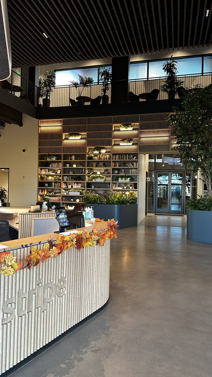 Good morning! 

Live today with the <a href="/AforeVC/">Afore Capital</a> Founder-in-Residence day from @Stripe in South San Francisco!

Teams will be presenting their companies to a curated audience of 100 folks.