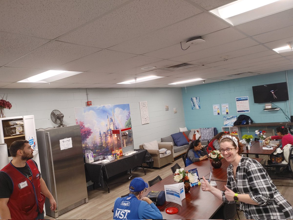 Lowe’s of Hillsborough 1656 tweet media